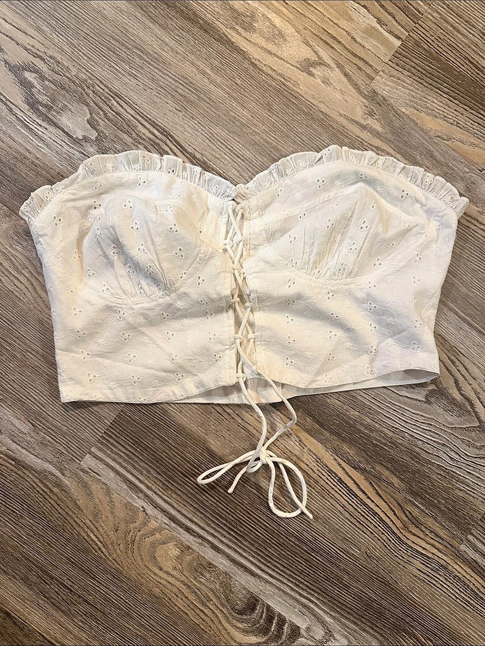 ASOS DESIGN White Eyelet Lace-Up Crop Top Size 12